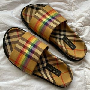 burberry rainbow slides
